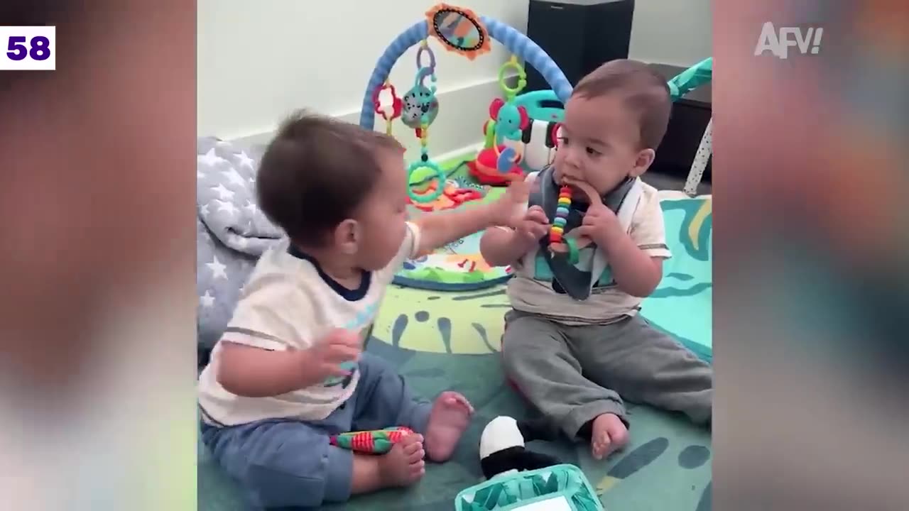 Epic Battle Twin Babies vs. Pacifier