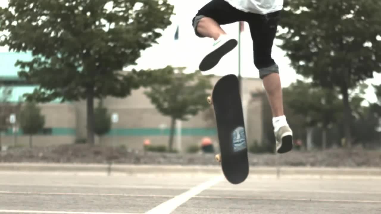 Amazing slow motion skater