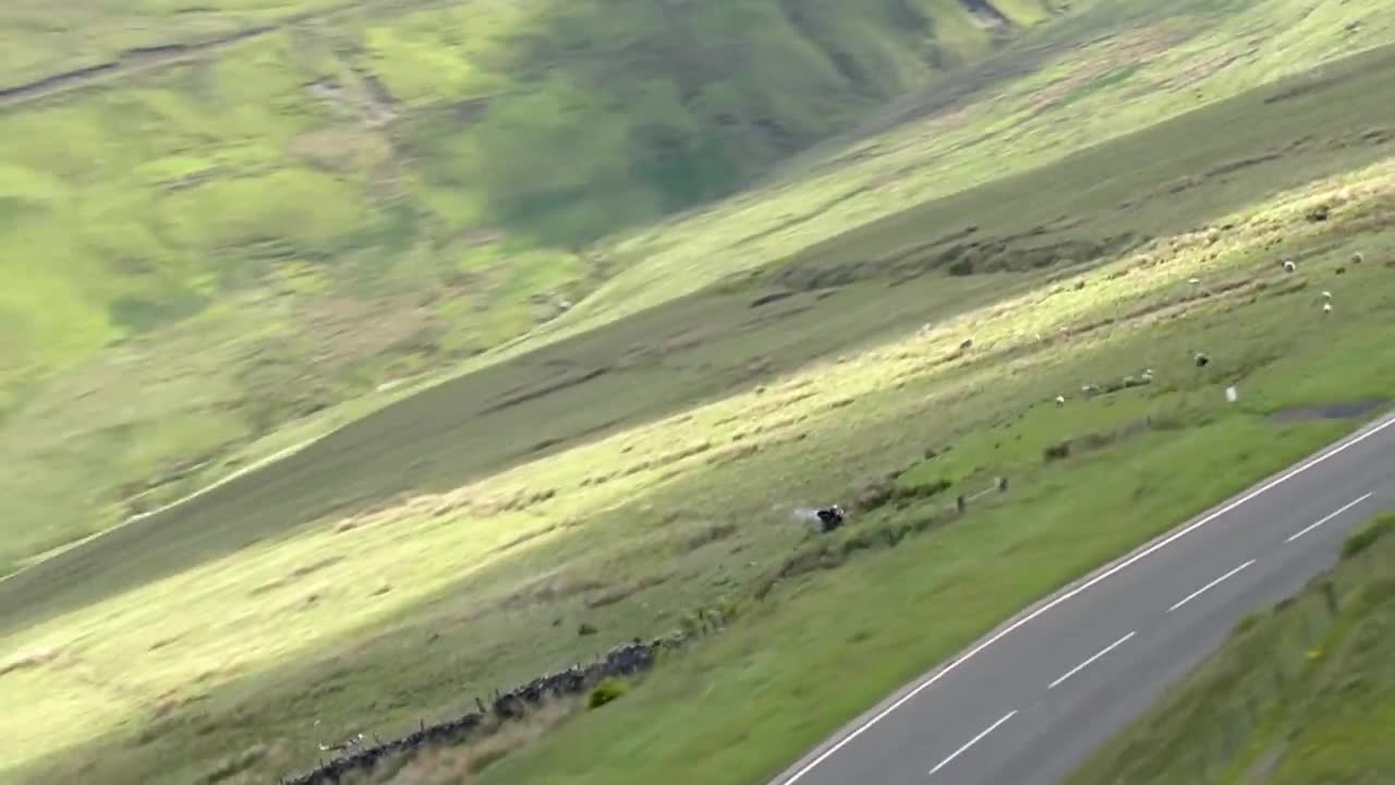 Conor Cummins IOM TT 2010 Crash