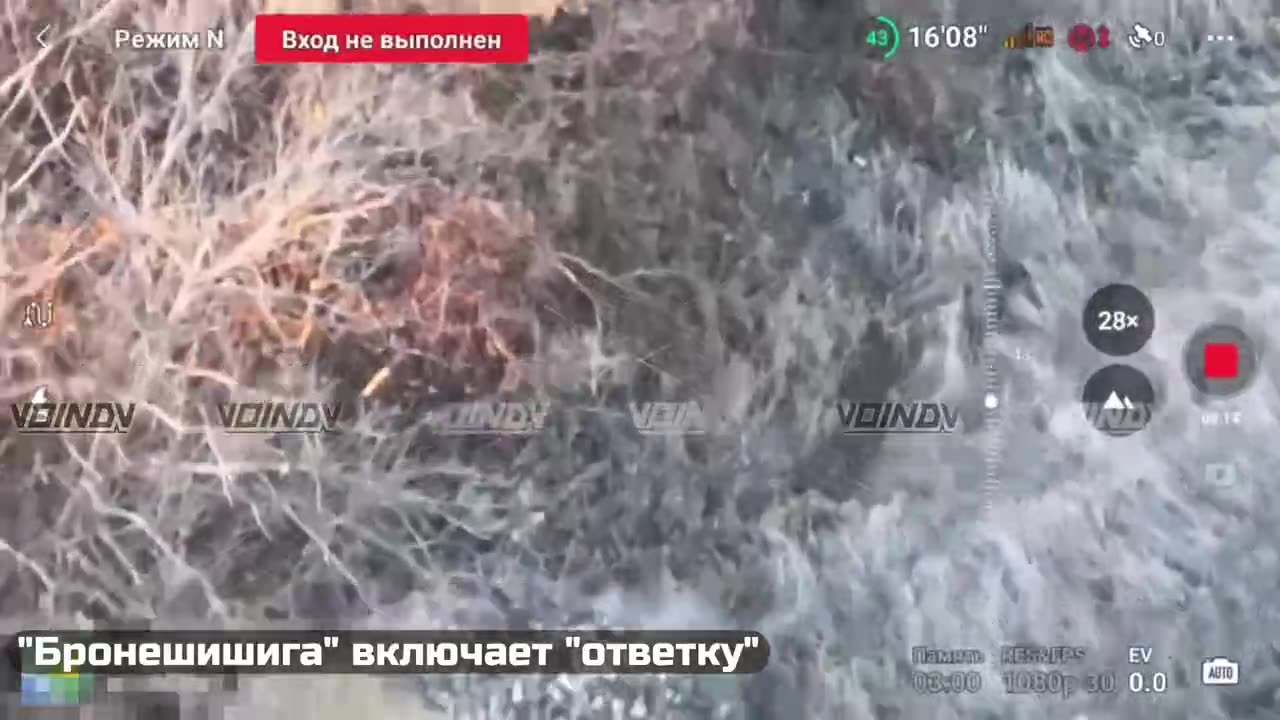 Ukranian MaxxPro Counterattacks a Russian Landing Operation