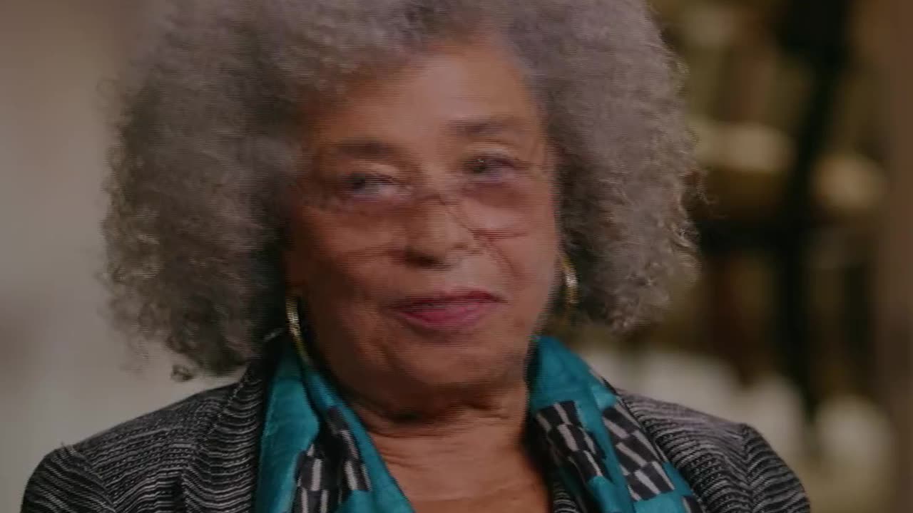 Marxist Angela Davis, Who Teaches That America Was Built By Racist