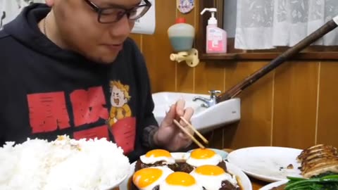 Amazing mukbang