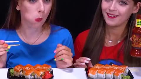 ASMR EAT SUSHI