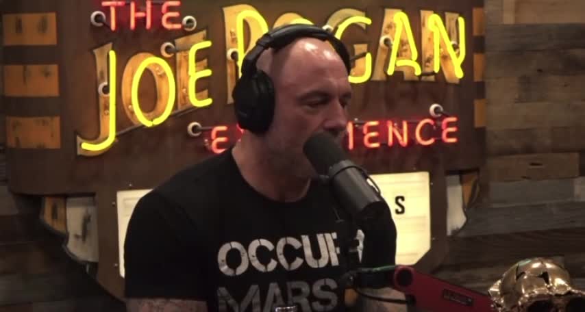 Joe Rogan Blasts Trudeau, Ardern & Newsom for Acting as All-Out 'Demons'