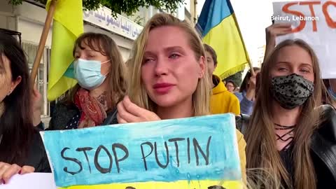 'Stop Putin': protesters around the world express fears