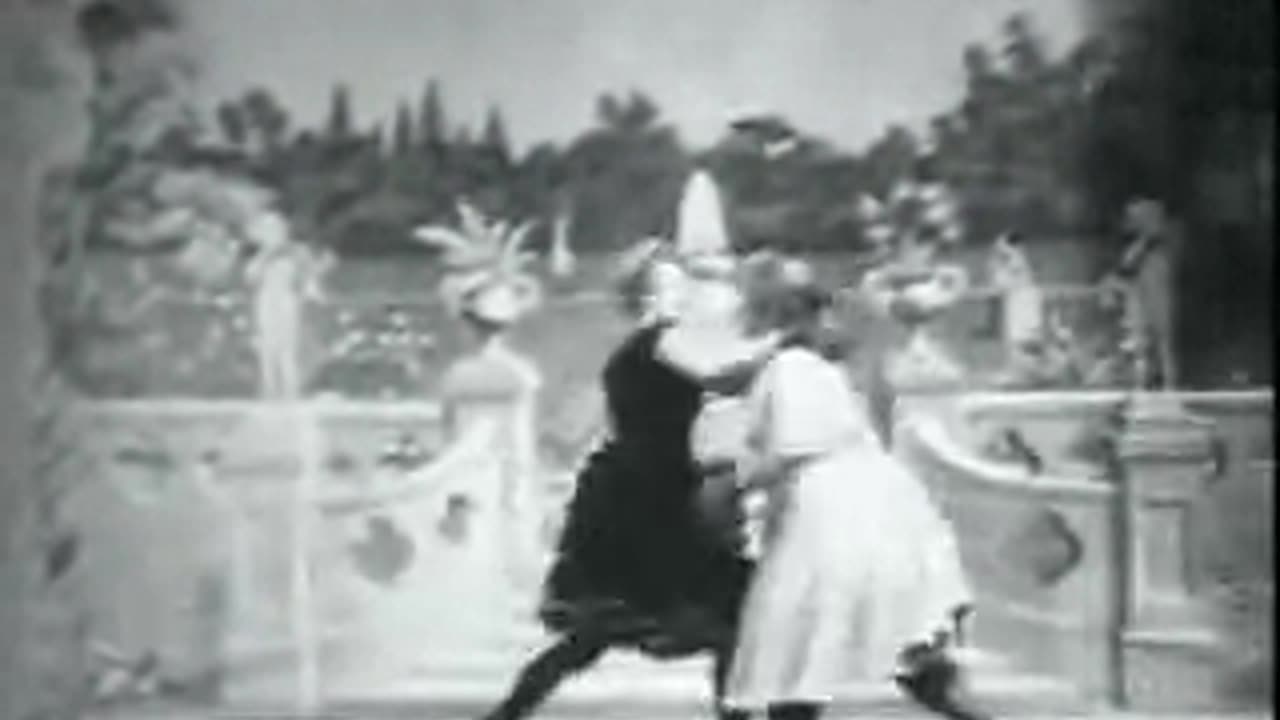 The Gordon Sisters Boxing (1901 Film) -- Produced By Thomas Edison -- Full Movie