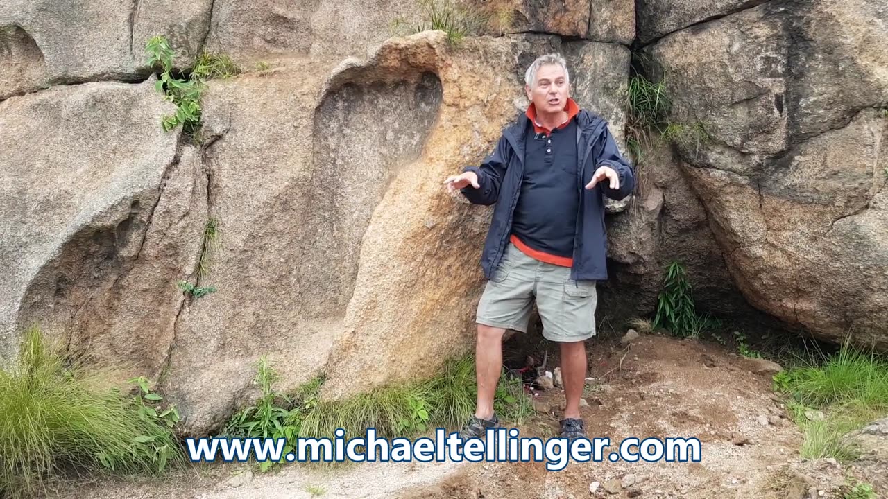 Giant Footprint with Michael Tellinger 2019