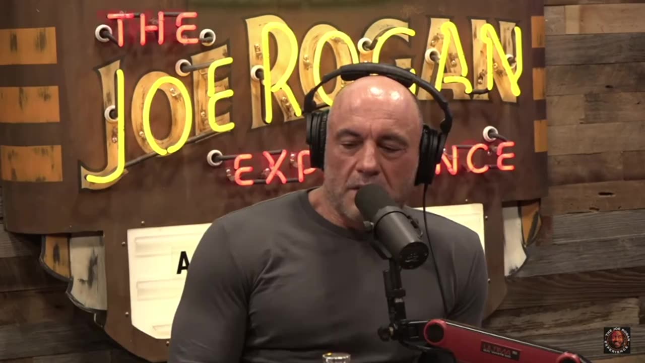 Joe Rogan Explains Why Nobody Trusts the Media