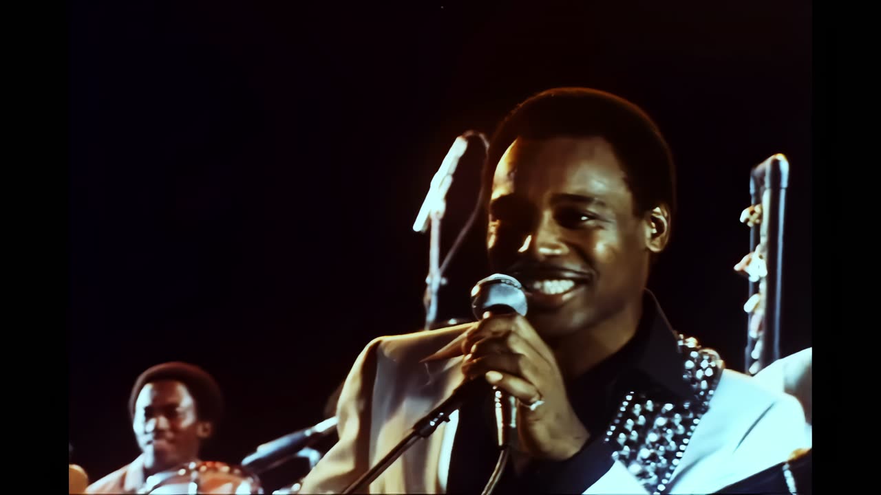 George Benson - Give Me the Night (1980) 8k upscale, 60 fps