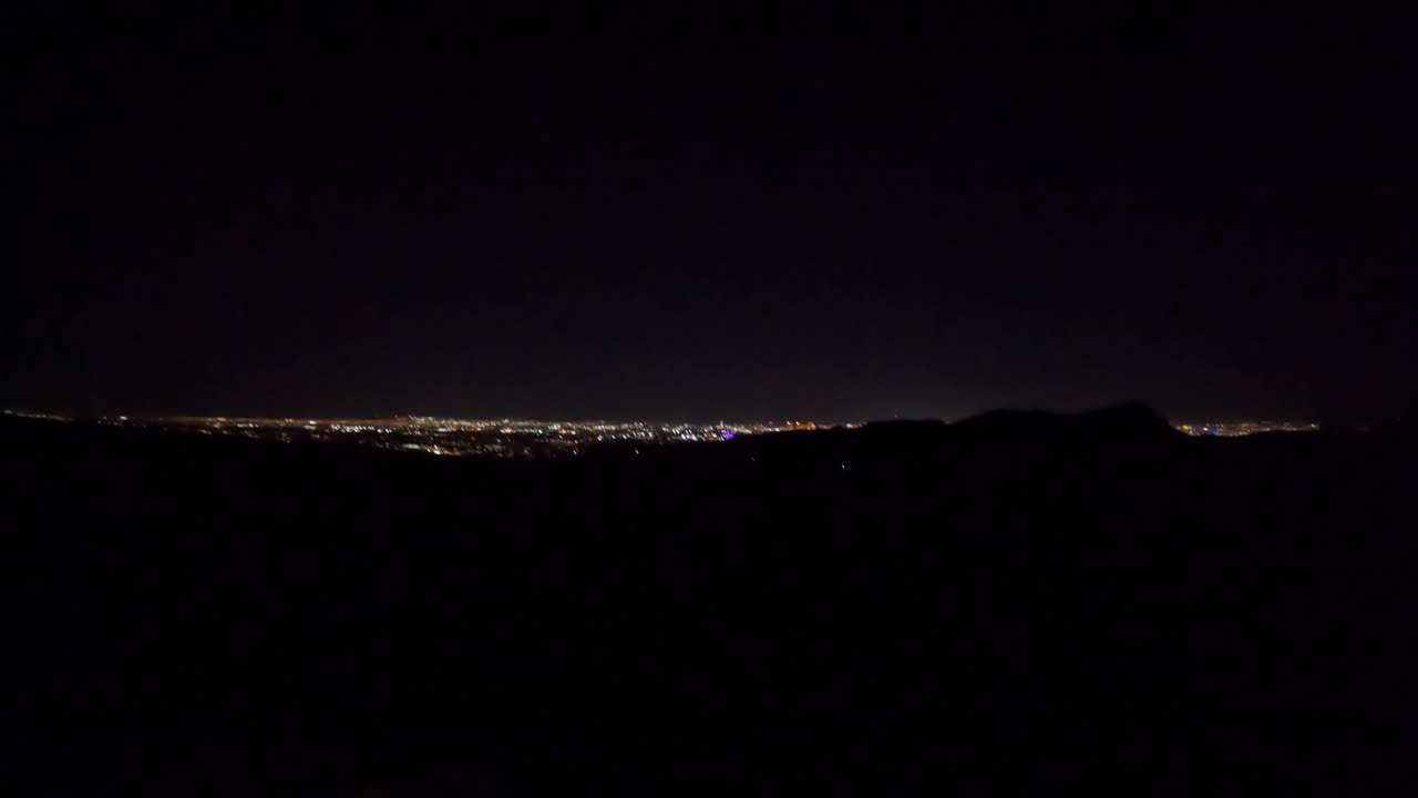 Boldfoot returns to Calico Basin at night.