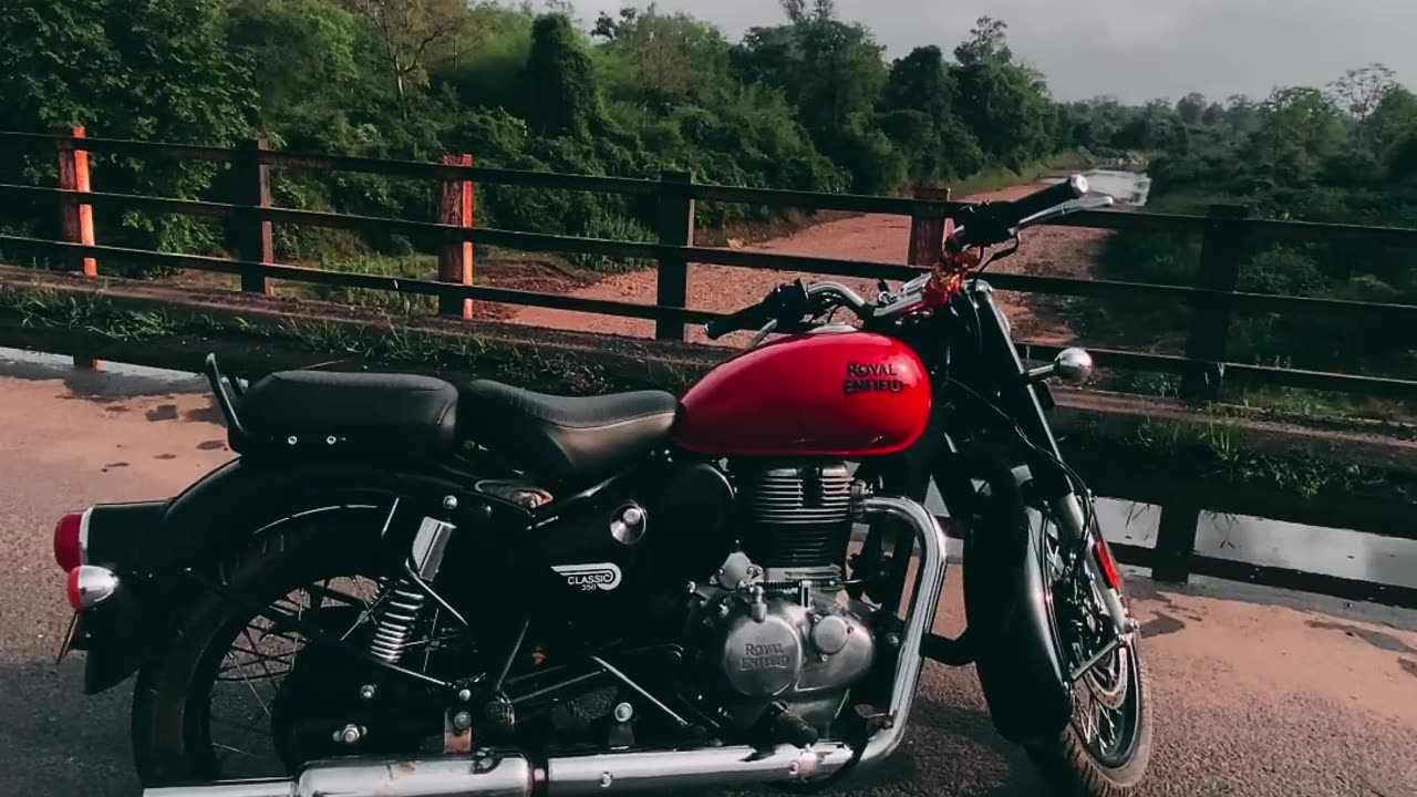 Royal Enfield bullet 🔥 || Bullet🔥Status || Bullet Bike Sound || night Out Status | #shortvideo