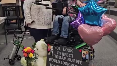 A heartwarming tale: Unforgettable prom proposal for high school friends