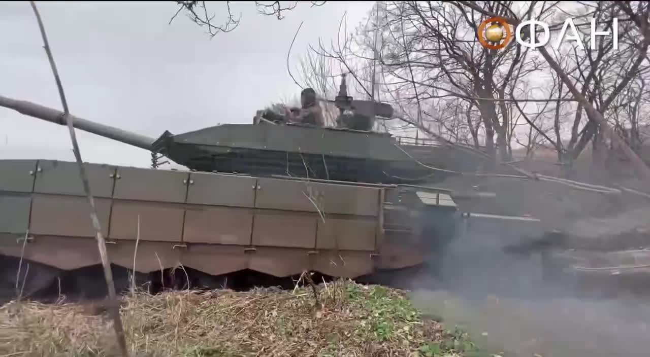 The crew of the T-90M