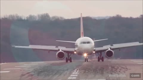 Fırtınadan, çoğu pilotun inemediği piste, THY pilotu bakın nasıl indi...