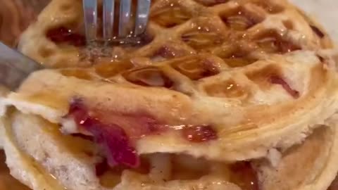 Bacon waffles 😮💨