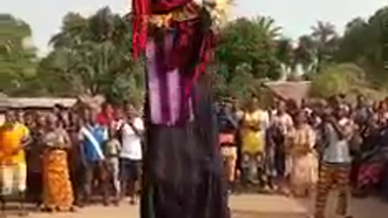 Idoma African Masquerade