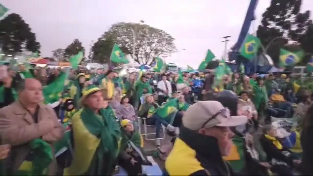 Saiu o RELATÓRIO sobre as urnas e ele foi lido na manifestação frente Exército Veja o que ele diz