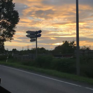 Sunset is the best feeling😍🌅