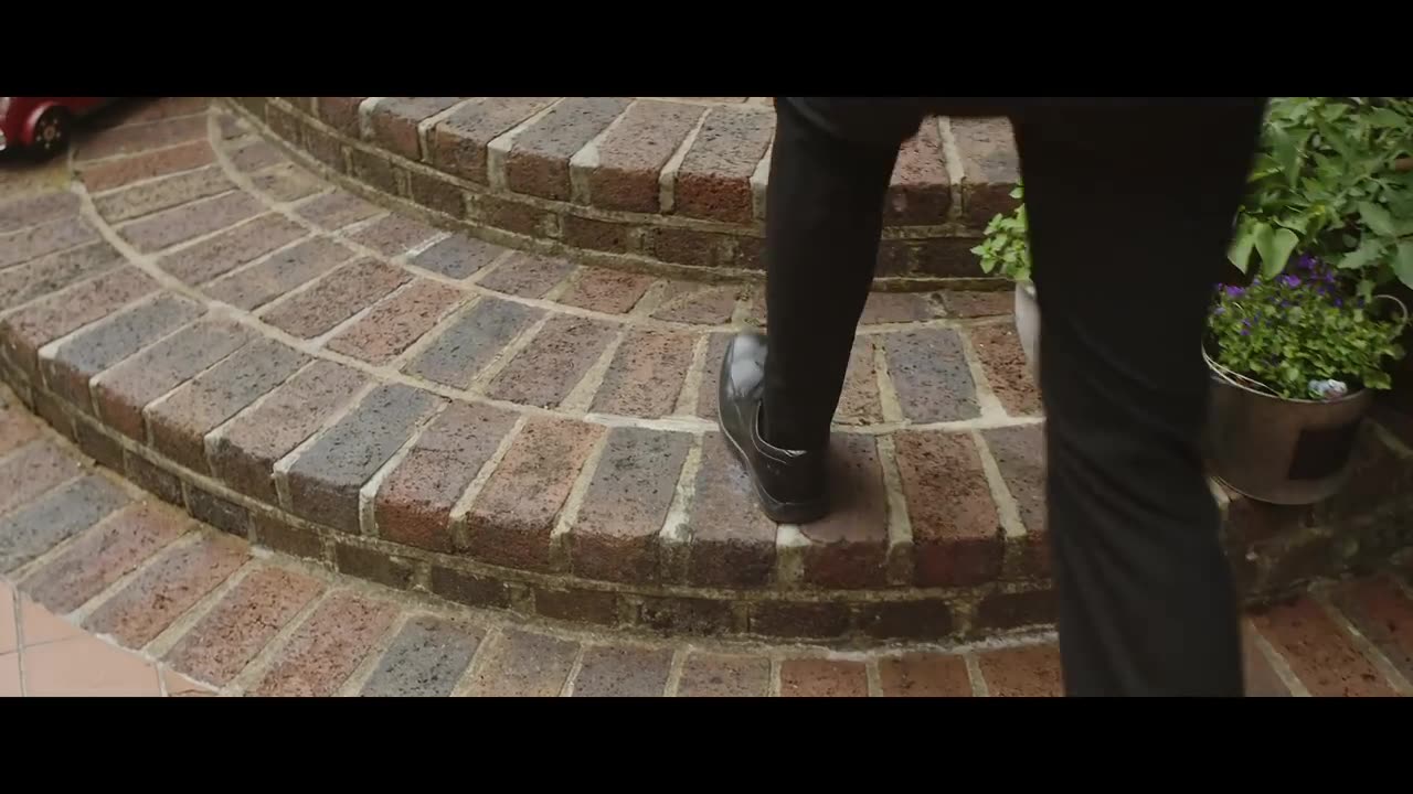 If Educational Videos Were Filmed Like Music Videos