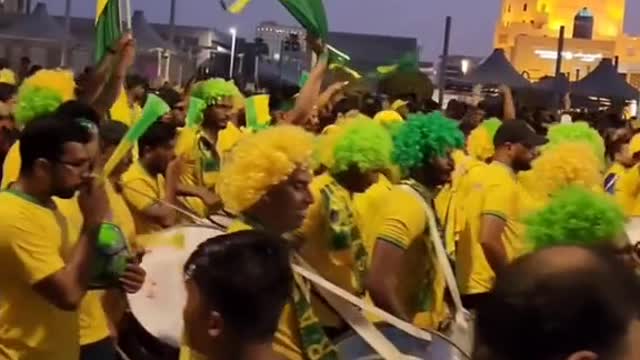 Brazilian π§π· Fan's at Corniche Qatar πΆπ¦ FIFA WORLD CUP QATAR 2022 Vibe