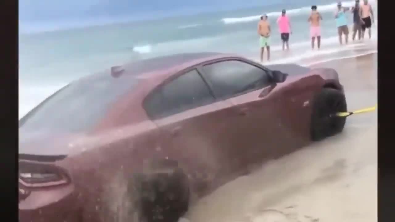 IDIOTS IN CARS FAILS