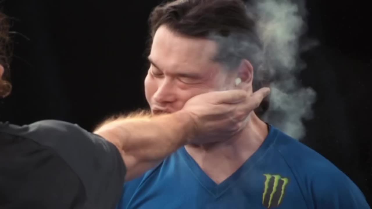 King SANTAMARIA power slap