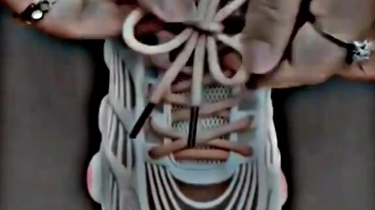 Best tick to tide our laces