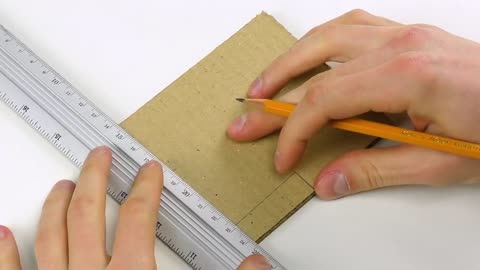 How to Make Hydraulic Powered Robotic Arm from Cardboard