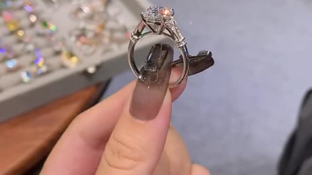 Add a touch of sparkle to your fingers