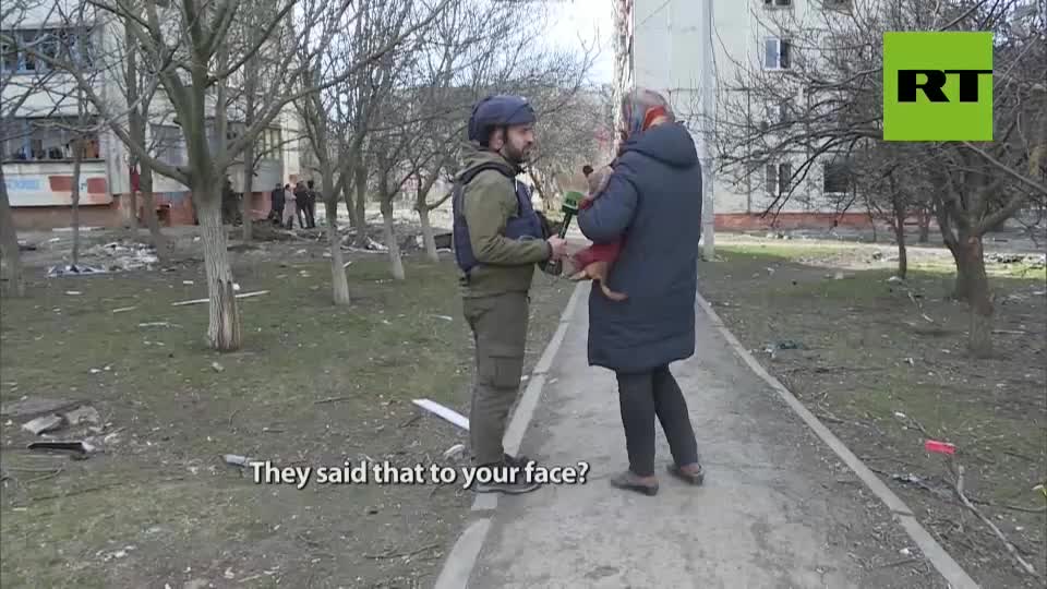 Azov to elderly resident: "get out of here before we shoot you"