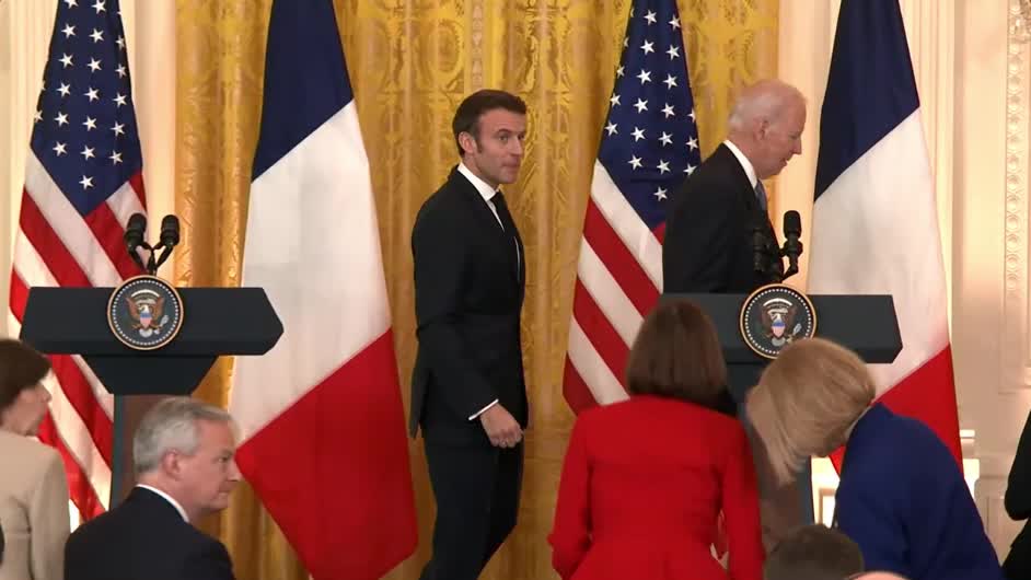 Reporter to Biden: "Do you have a message for the protestors in China?"