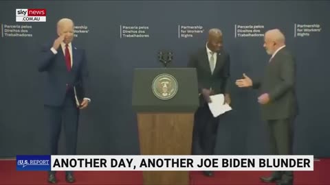 LIVE NEWS : Joe Biden is ‘coming apart before our eyes’ !