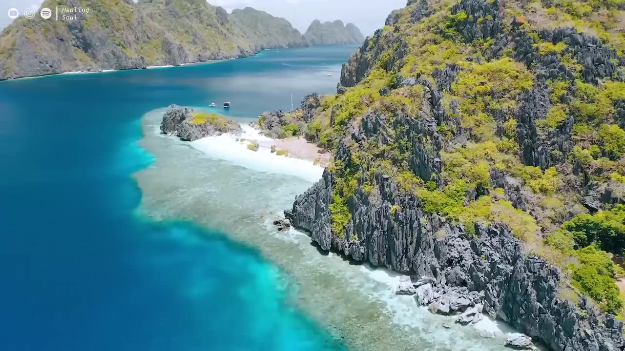 Serenity by the Shore: Beachside Bliss 🏖️☀️ | Relaxing Vlog for Ultimate Coastal Escapes