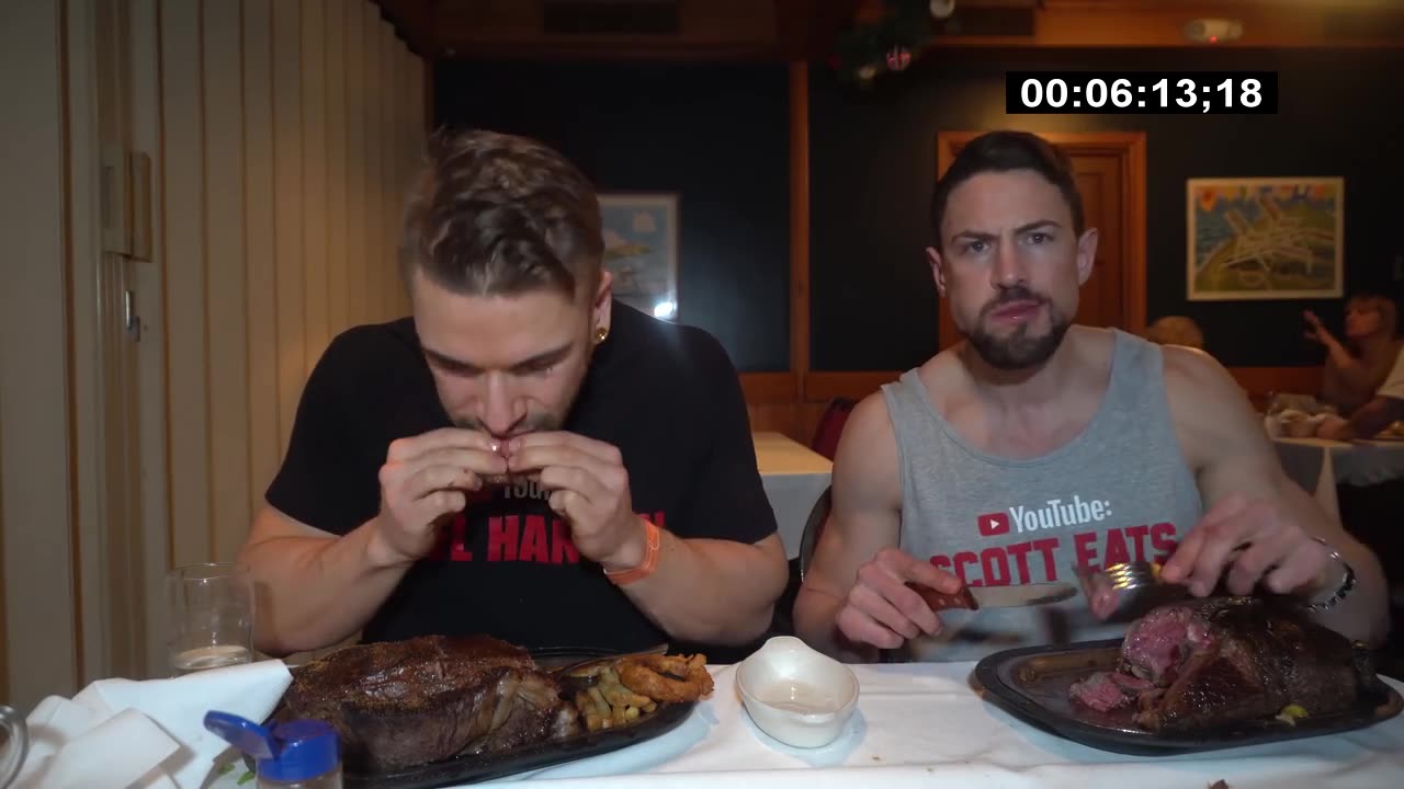 Crazy 72oz STEAK CHALLENGE - MAN VS FOOD