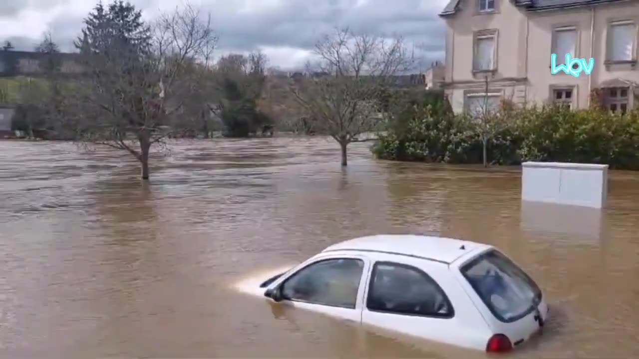 Montmorillon Floods: France Grapples With Devastating Natural Disaster