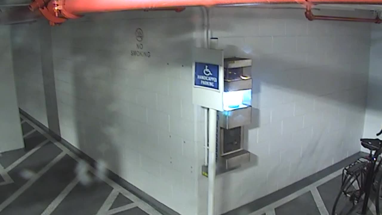 3023RHOBG2Lobby4ECB_2021-01-06_13h40min00s703ms.mp4