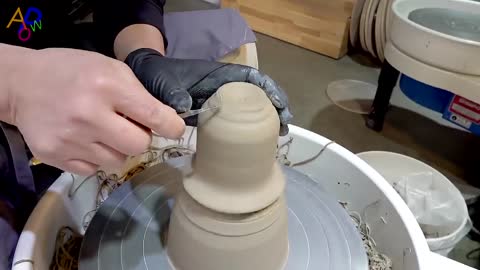 Luxury Teapot Making Process. Korean Pottery Master Craftsman1