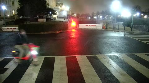 0687USCG00K25SouthBarricadePlaza_2021-01-05_18h59min45s370ms.mp4