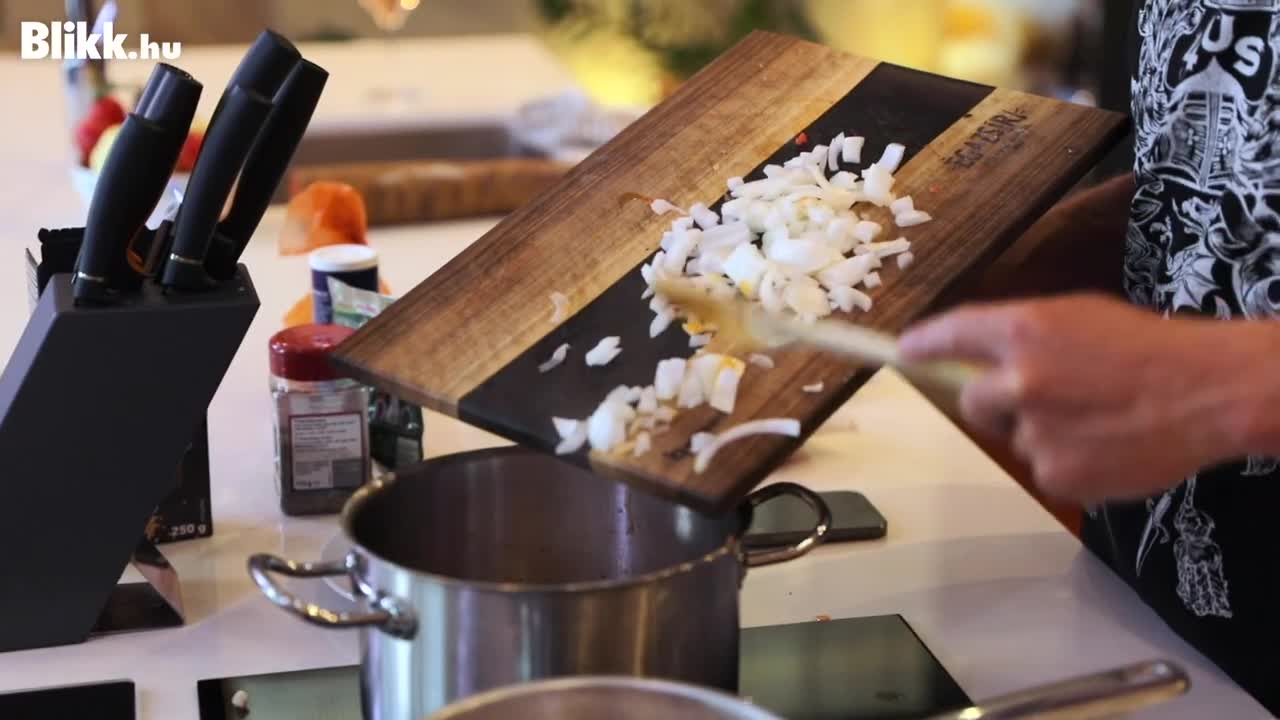 Zsírpusztítás Norbival S01EP5 - Gazdag libamájas szentendrei lecsó I Blikk