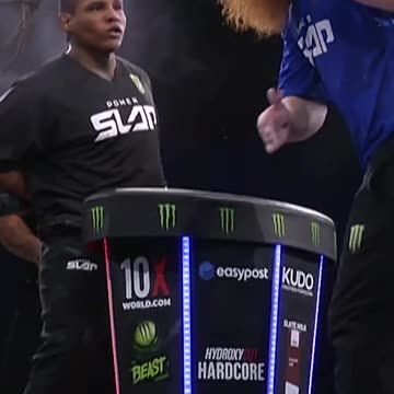 Big slap Who is winner?