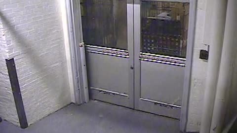 5501LHOBBALoadingDockEast_2021-01-06_14h00min01s340ms.mp4