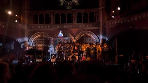 Braços da minha mãe - Pedro Abrunhosa @ Union Chapel, 2022