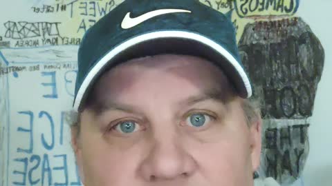 Shoenice22 is back on Rumble!