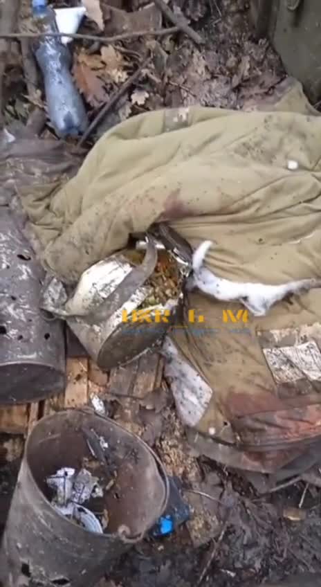 Ukrofashist demonstrates the result of the work of Russian artillery on their position