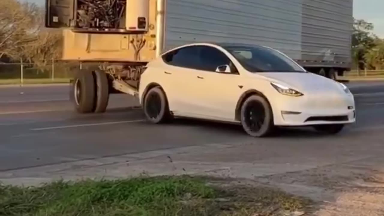 Tesla Model Y trailer