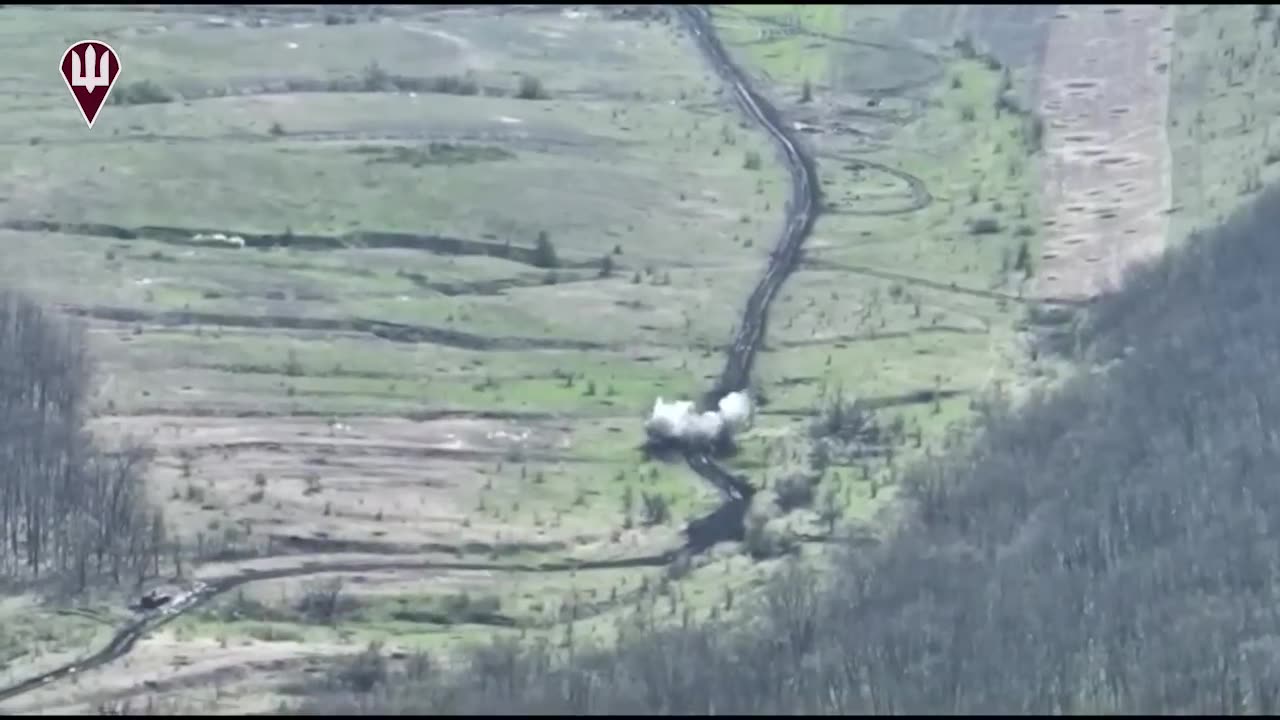 Sicheslav paratroopers destroyed the invaders' infantry fighting vehicles