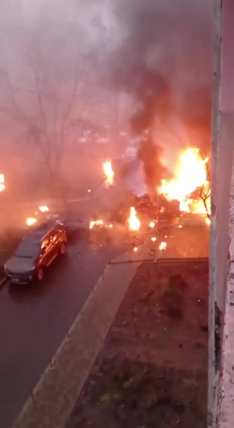 Video from Brovary, taken immediately after the crash of Puma State Emergency Service
