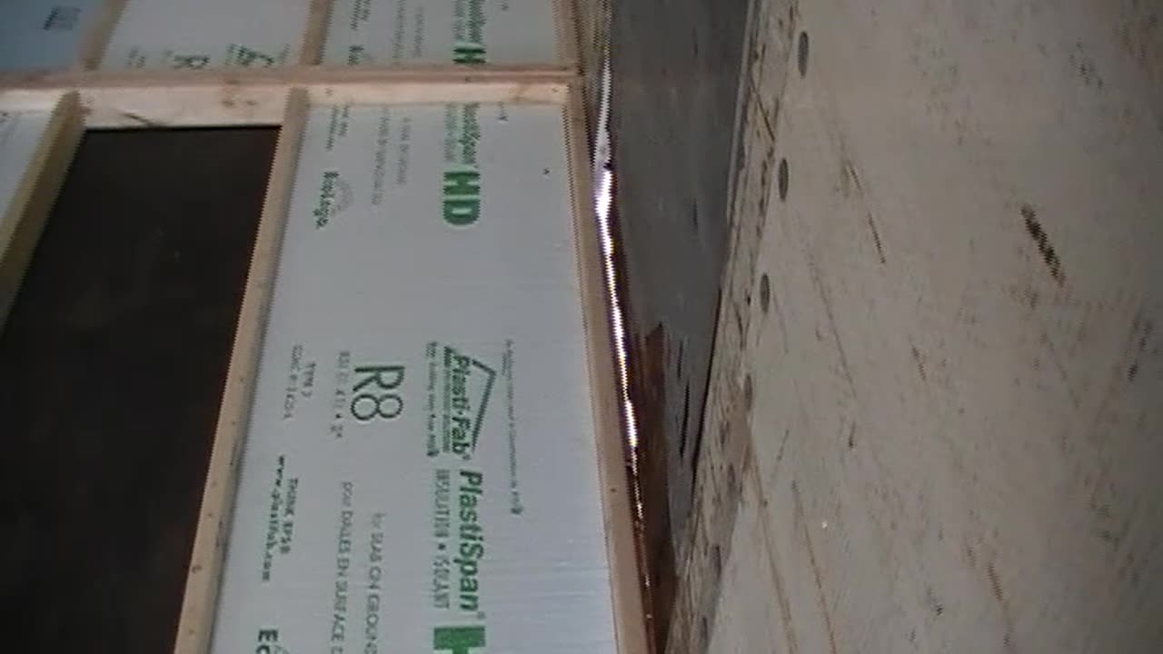 The Off Grid Project 20 Tar & Floor