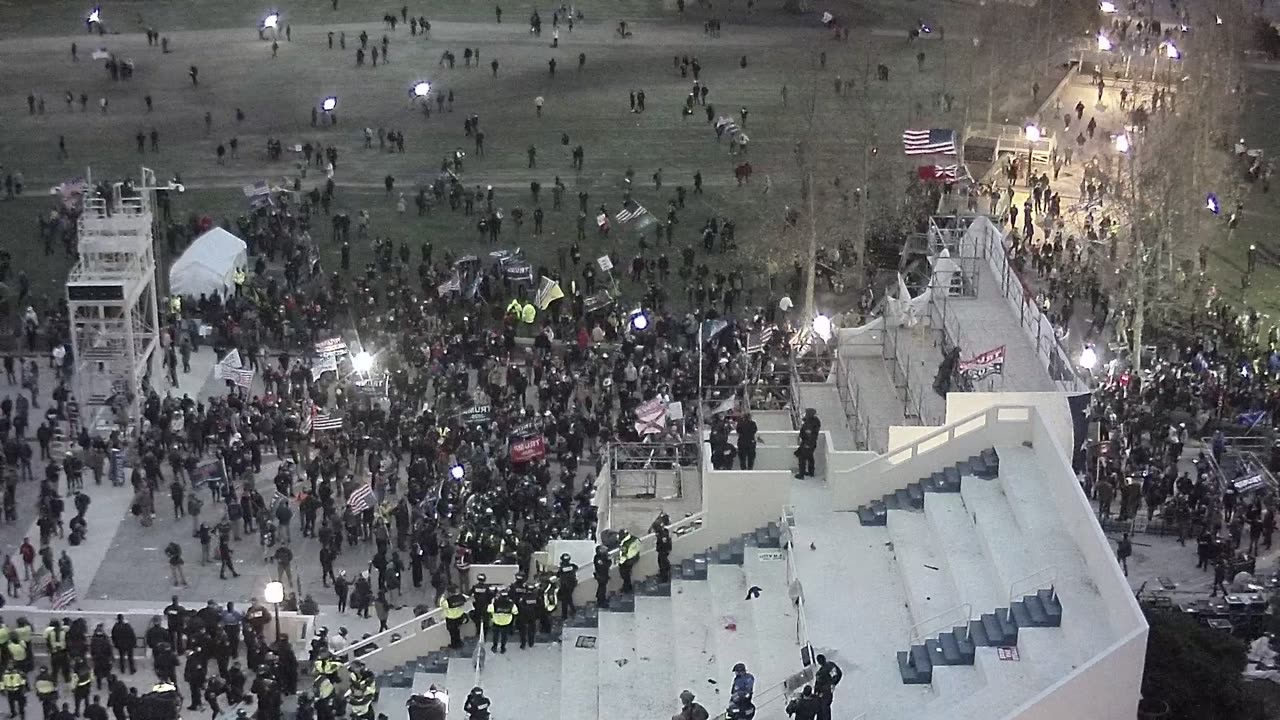 0945USCSRFWestRoof_2021-01-06_17h19min42s173ms.mp4