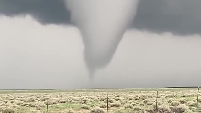 Huge Tornado Whirls Over Fields in Colorado
